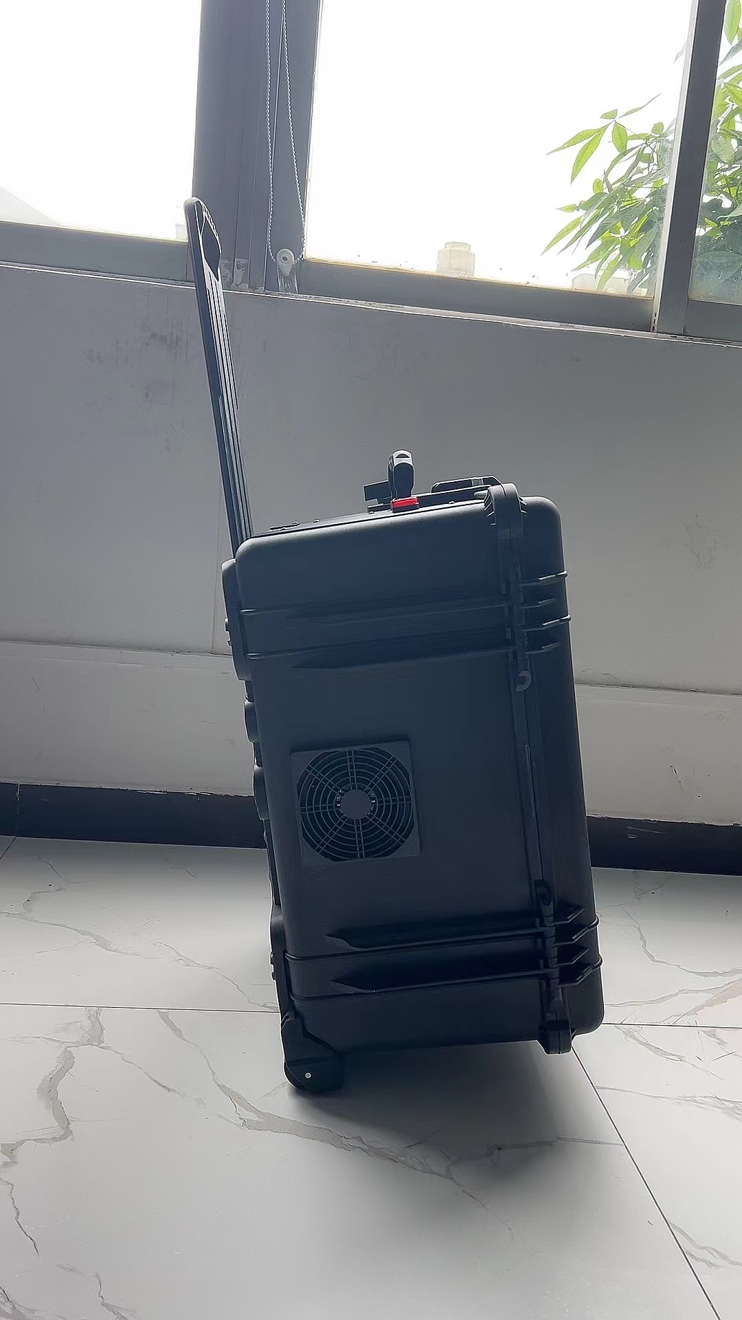 皋兰手拉箱型移动通信干扰器